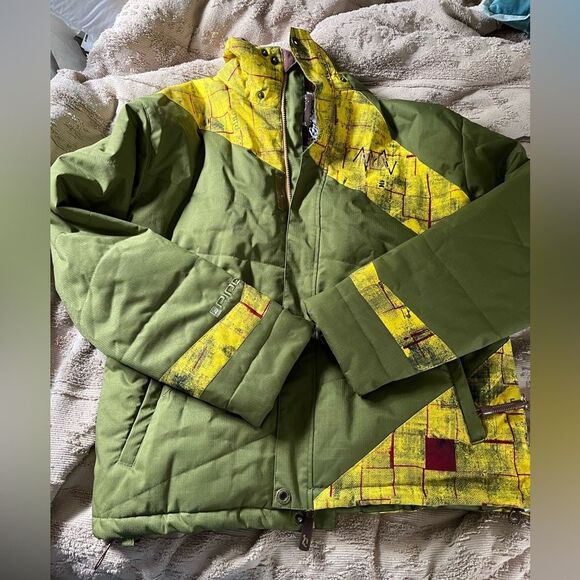 Ride olive Green and Yellow snowboarding Jacket - Picture 1 of 12